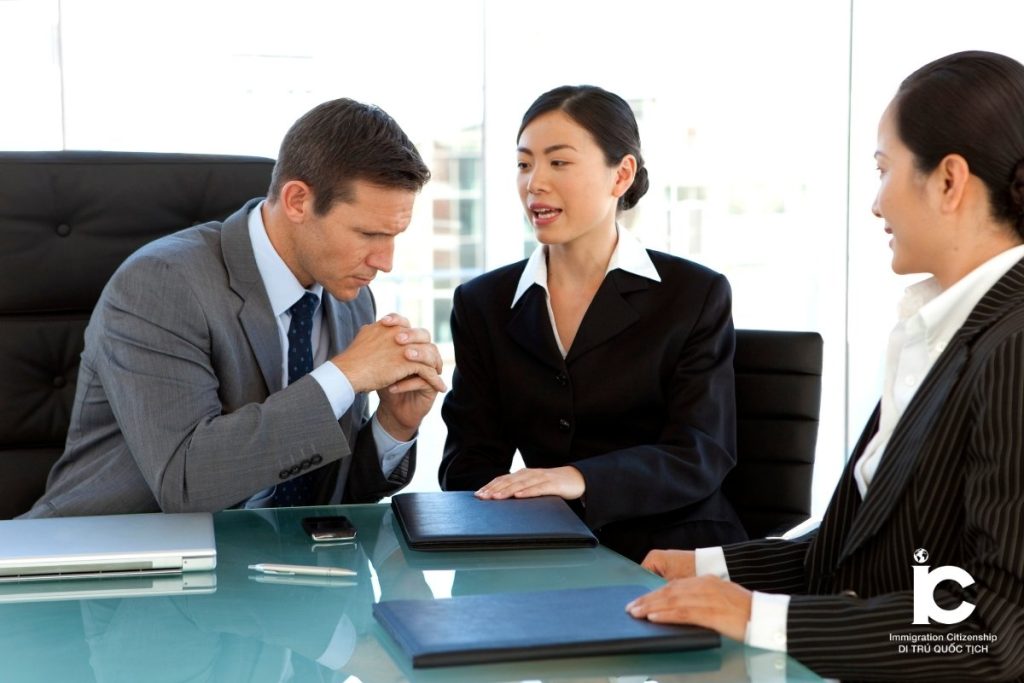 phong-van-visa-my-bang-tieng-gi-quy-dinh-va-cach-chon-ngon-ngu-3