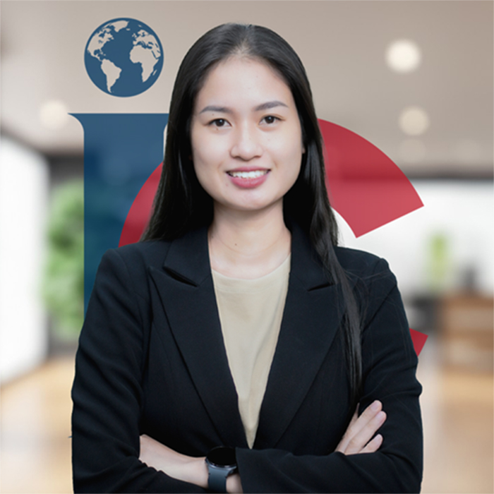 Trưởng bộ phận tư vấn di trú IC - Ms. Lanh